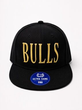 NEW Chicago Bulls NBA Snapback Cap Ultra Game Black Gold Flat Bill Hat